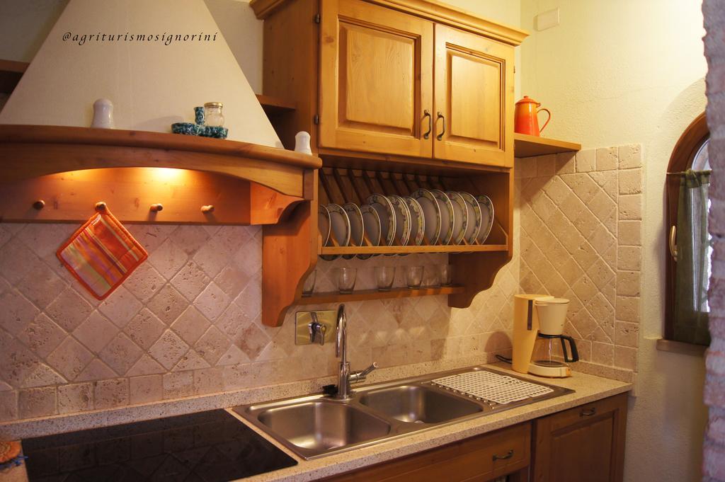 Agriturismo Signorini Orciatico エクステリア 写真